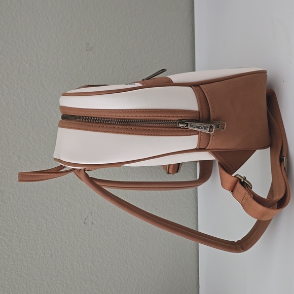 Loungefly Star Wars The Mandalorian The Child with Frogs Mini Backpack - Picture 5 of 10